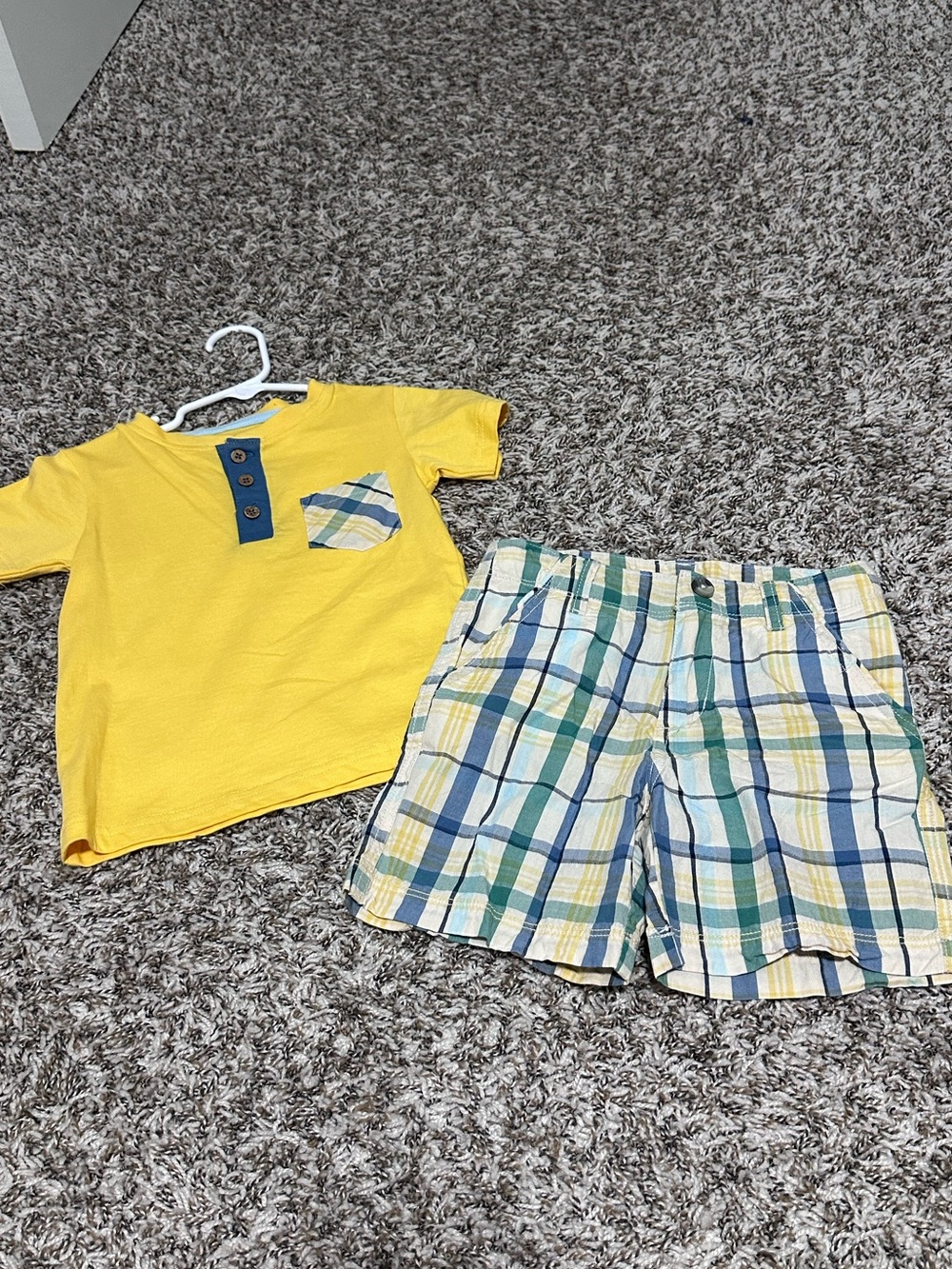 Rugged Butts Kids Yellow Tee & Plaid Shorts Matching Set